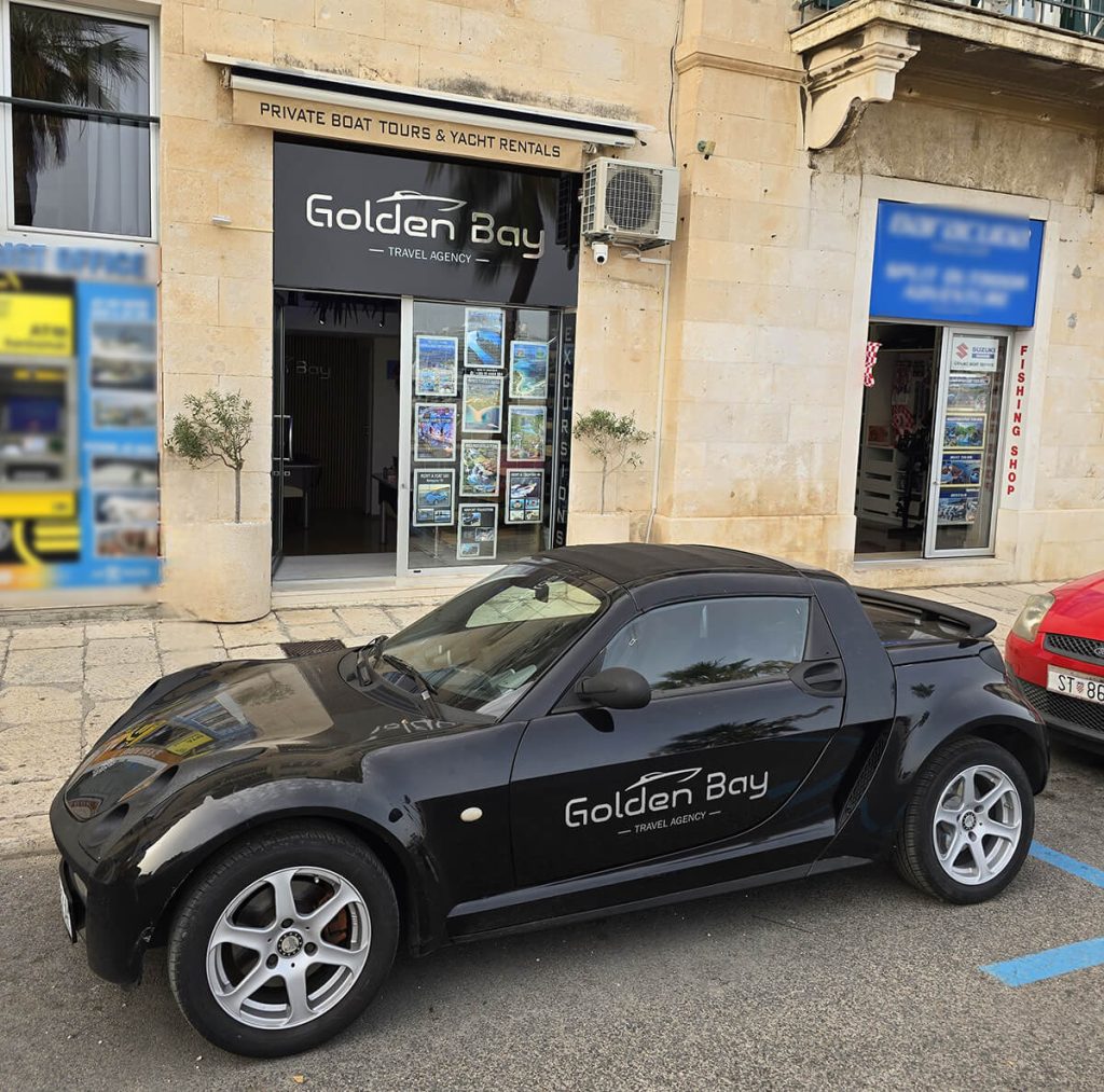 Meeting point Golden Bay in Split