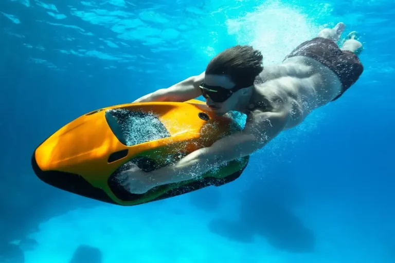 SEABOB F9S in sea near Split